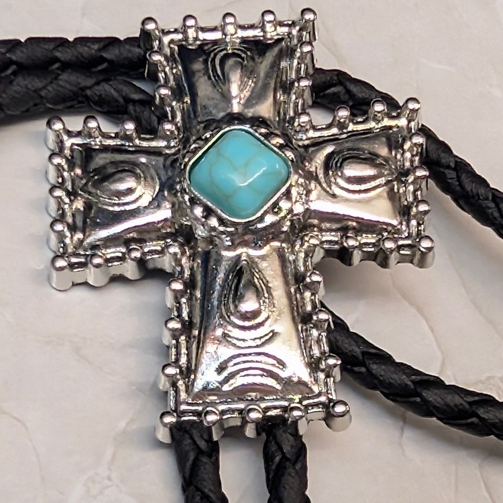 New Cross Bolo Neck Tie Black Silver Tone Faux Turquoise Cowboy Western Cowgirl